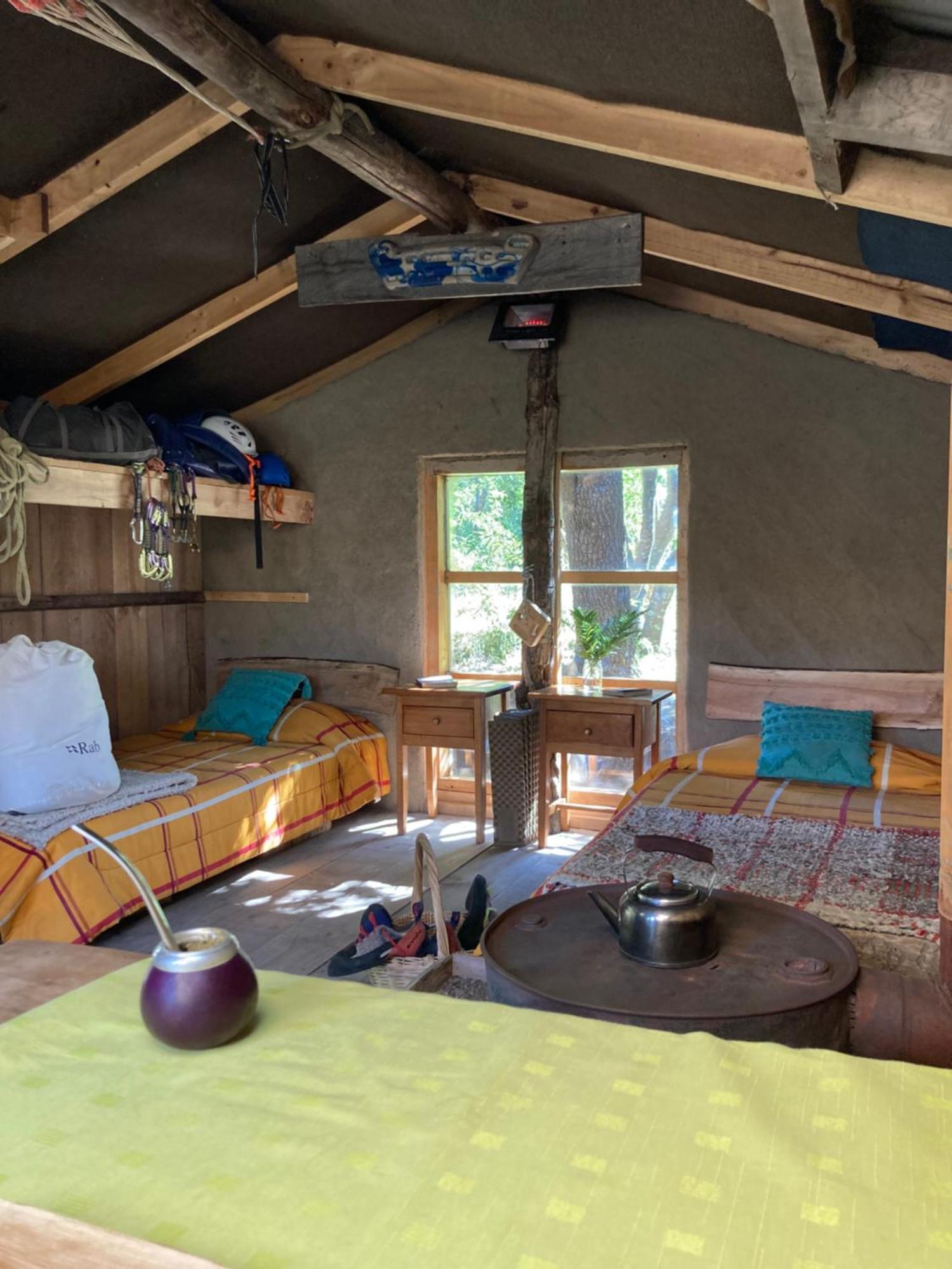 Refugio Casa Piedra Hotel Puerto Ingeniero Ibanez ภายนอก รูปภาพ